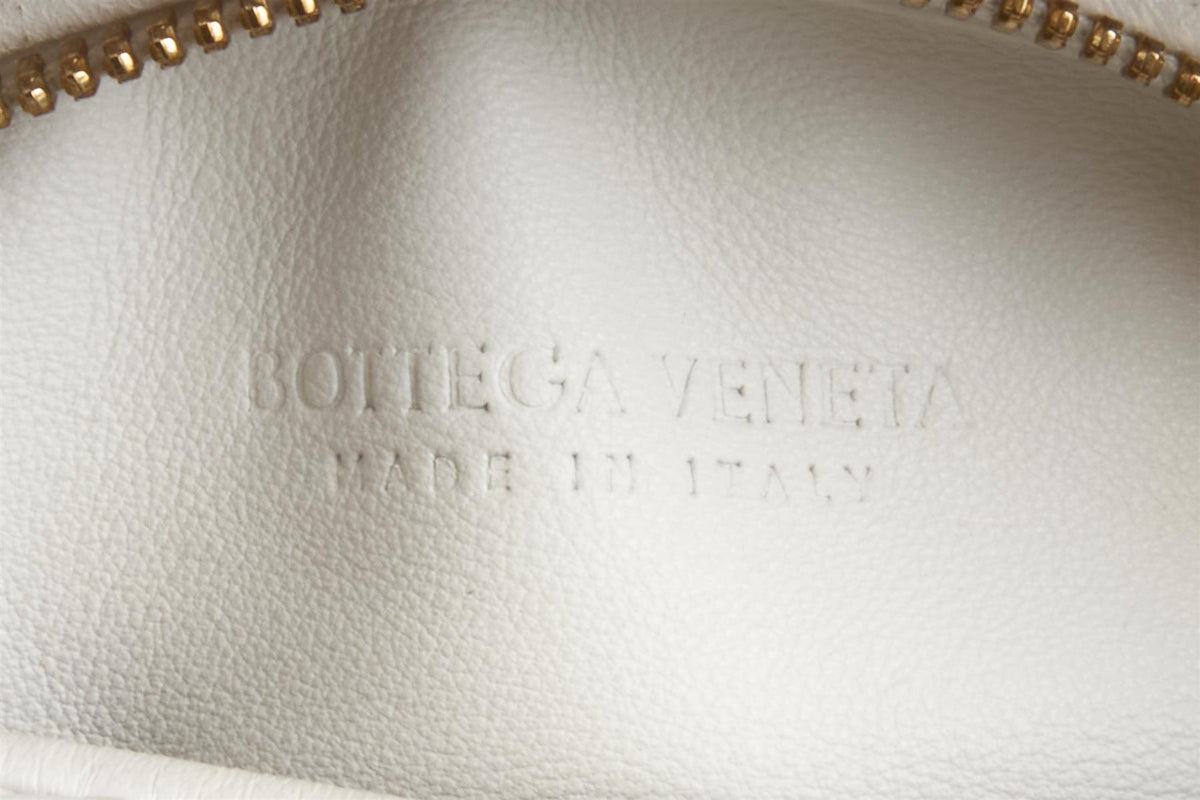BOTTEGA VENETA ECRU JODIE MINI INTRECCIATO LEATHER TOTE BAG