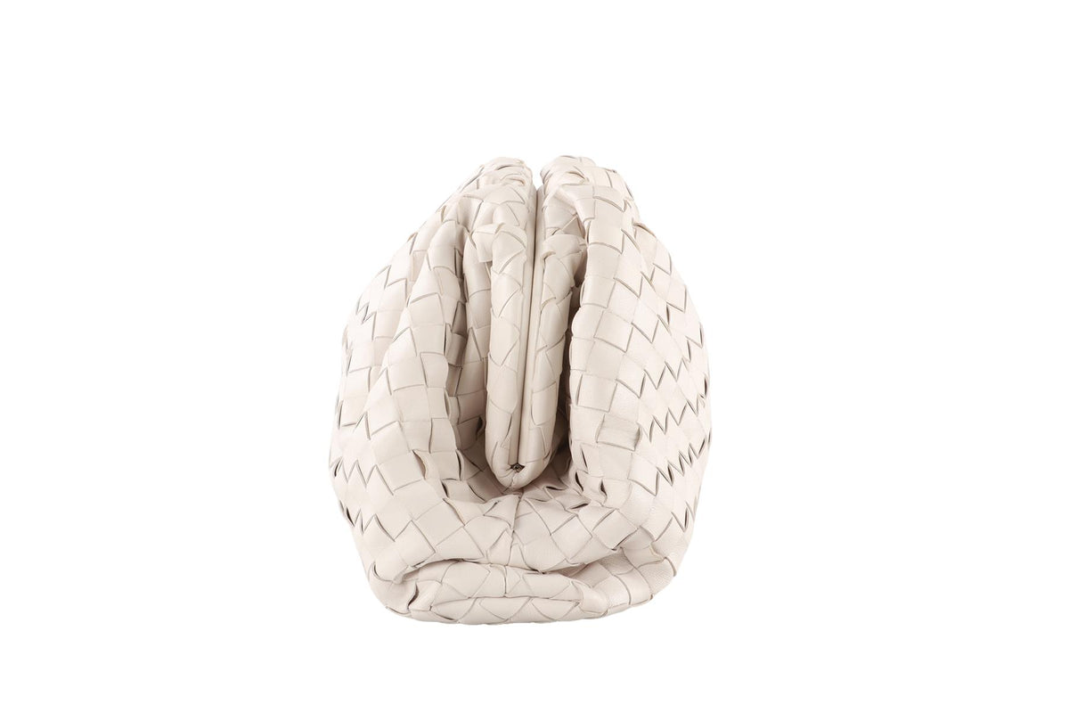 WHITE POUCH INTRECCIATO LEATHER CLUTCH