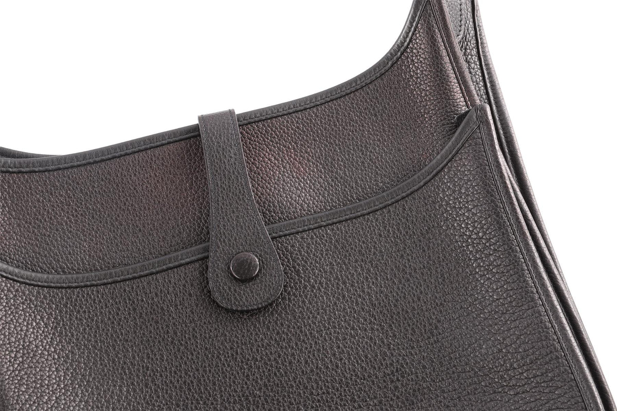 HERMÈS BLACK 2009 EVELYNE GM TOGO LEATHER SHOULDER BAG