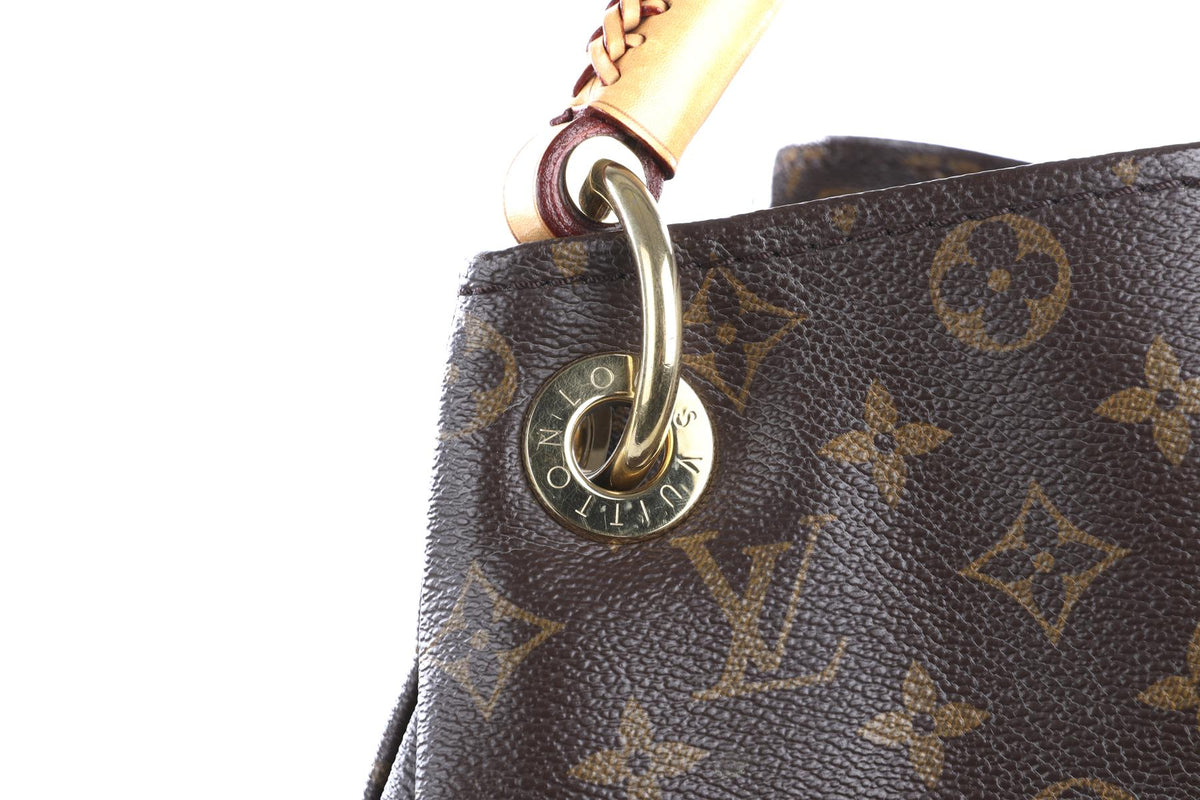 LOUIS VUITTON BROWN 2015 ARTSY GM MONOGRAM COAT CANVAS SHOULDER BAG