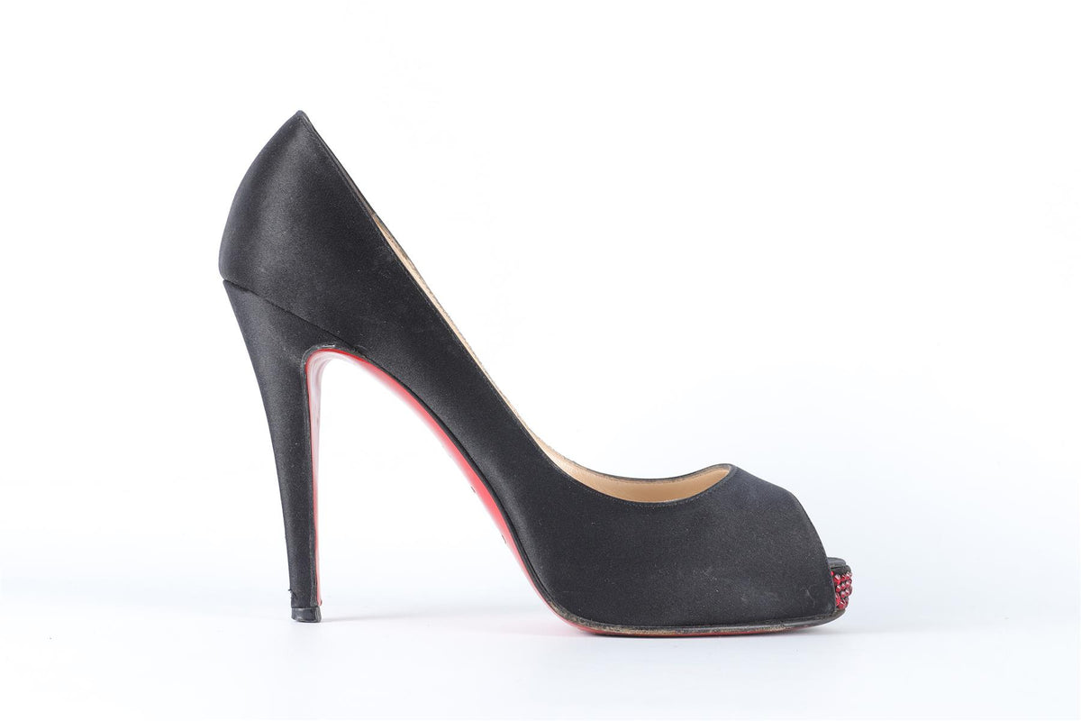CHRISTAIN LOUBOUTIN BLACK SATIN PUMPS EU 38.5 UK 5.5 US 8.5