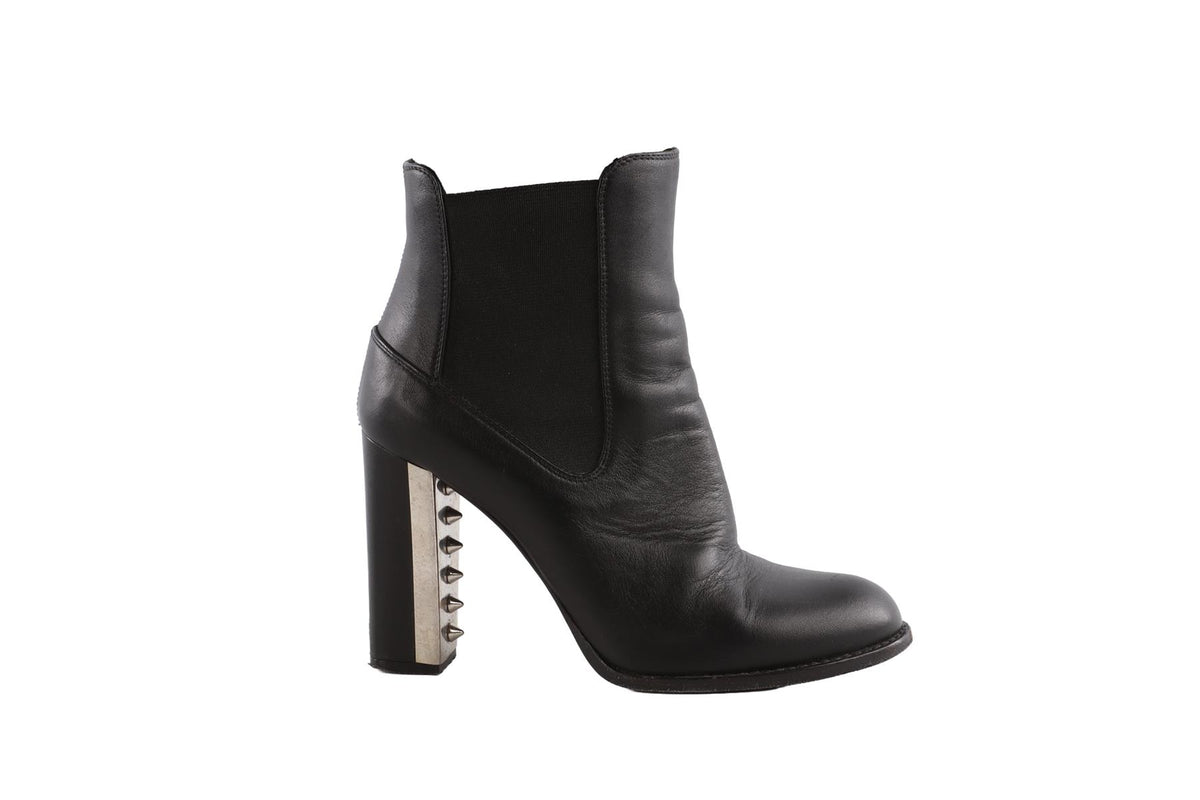 ALEXANDER MCQUEEN BLACK LEATHER ANKLE BOOTS EU 37 UK 4 US 7