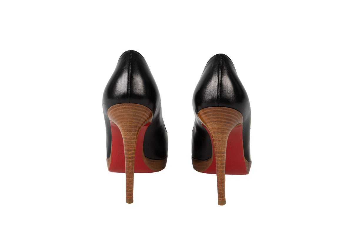 CHRISTIAN LOUBOUTIN BLACK LEATHER PUMPS  EU 35.5 UK 2.5 US 5.5
