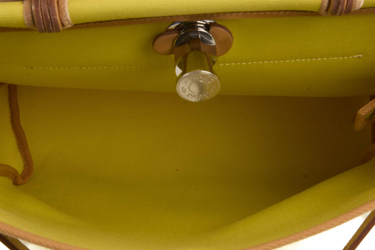 HERMÈS YELLOW 2020 HERBAG 31 CANVAS SHOULDER BAG IN JAUNE CITRON