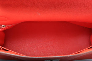 HERMÈS RED 2018 KELLY RETOURNE 32 CM TOGO LEATHER BAG IN CAPUCINE