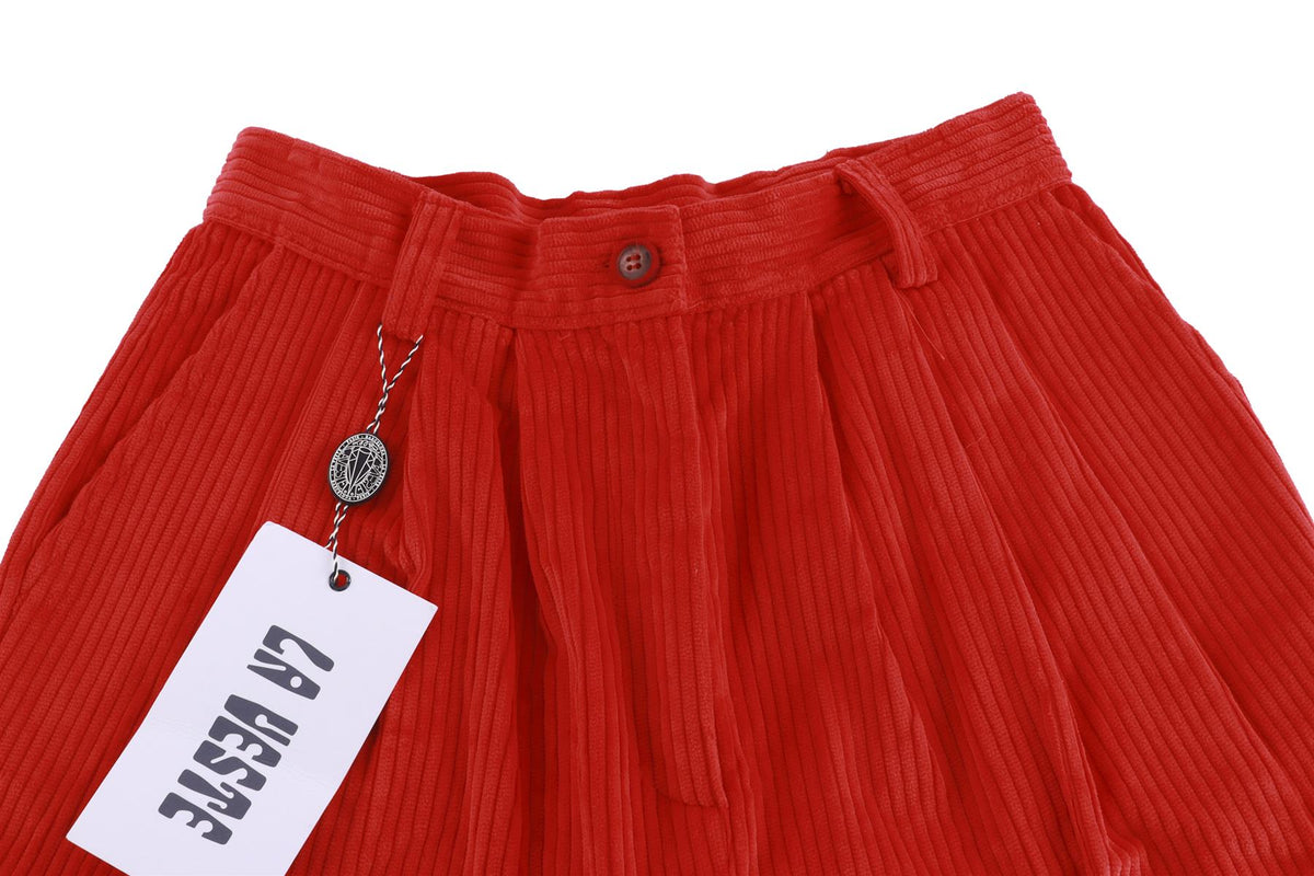 LA VESTE RED CORDUROY SHORTS SMALL