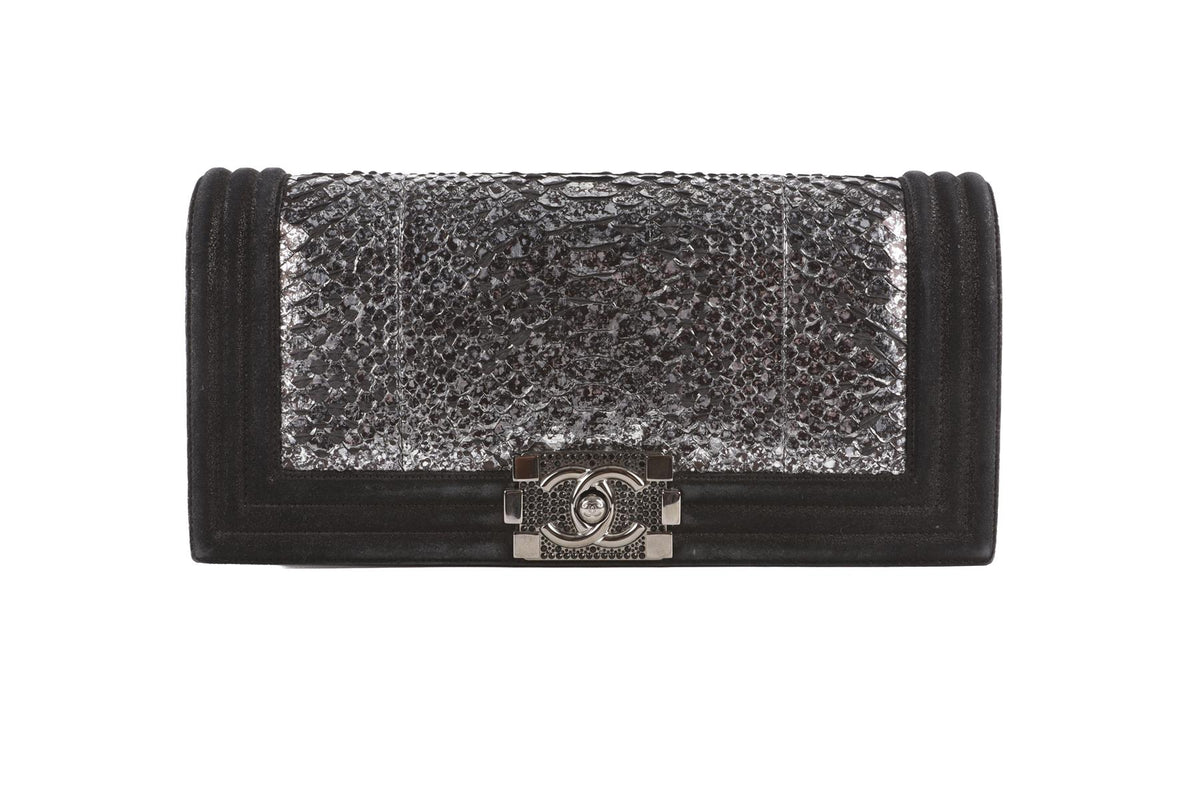 CHANEL BLACK 2014 BOY FLAP PYTHON AND NUBUCK CLUTCH