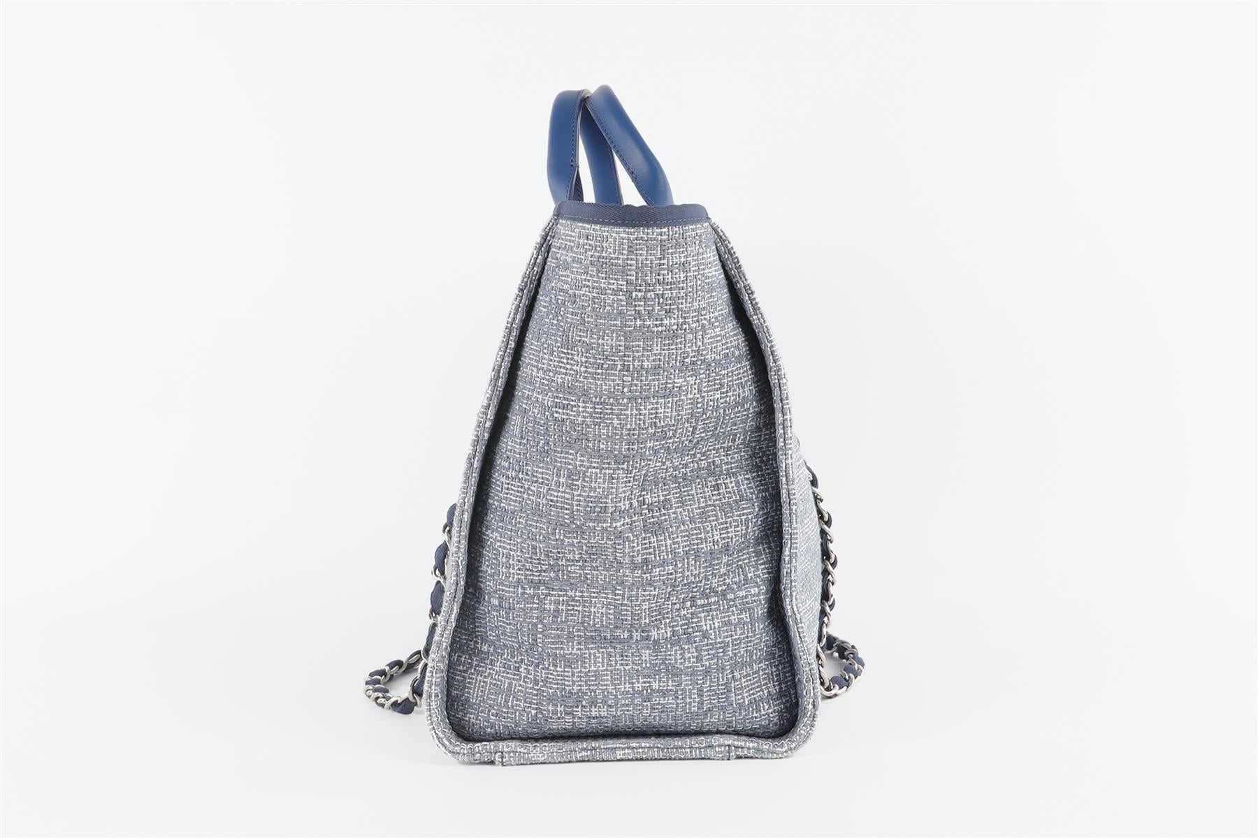 CHANEL BLUE 2018 DEAUVILLE MEDIUM FABRIC TOTE BAG