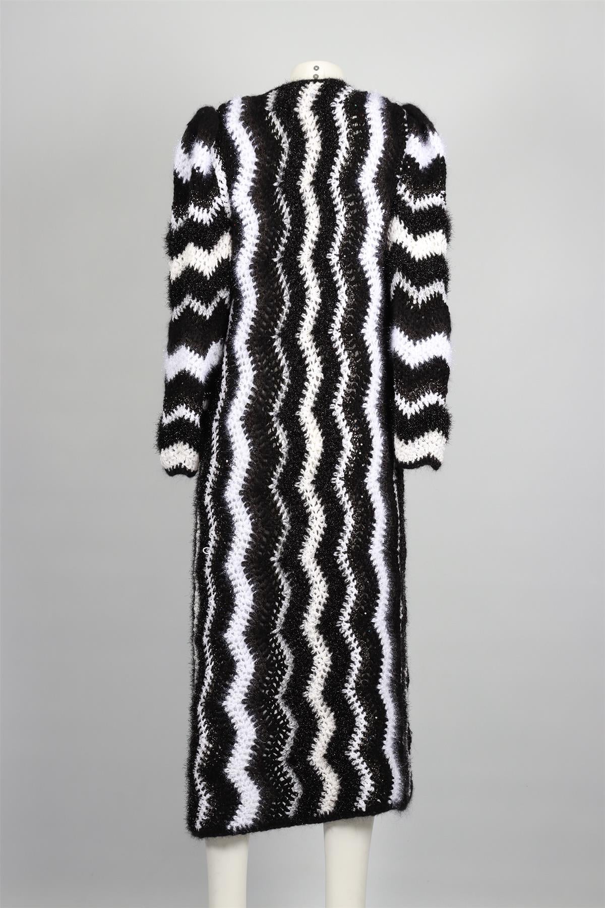 MARIDRUNA BLACK AND WHITE WOOL CARDIGAN ONE SIZE