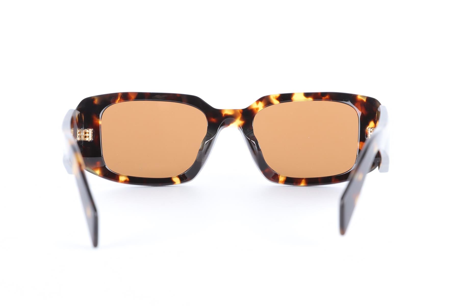 PRADA BROWN RECTANGLE FRAME ACETATE SUNGLASSES