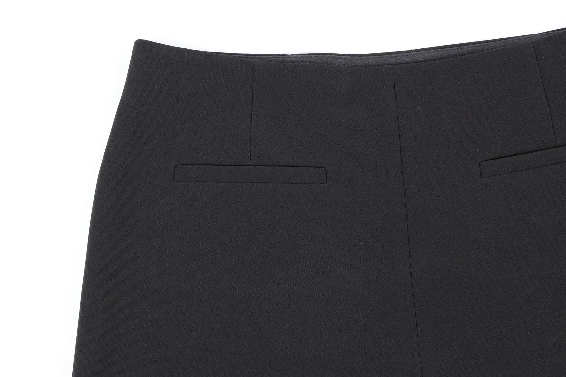 MOSCHINO BLACK WOVEN SHORTS IT 40 UK 8