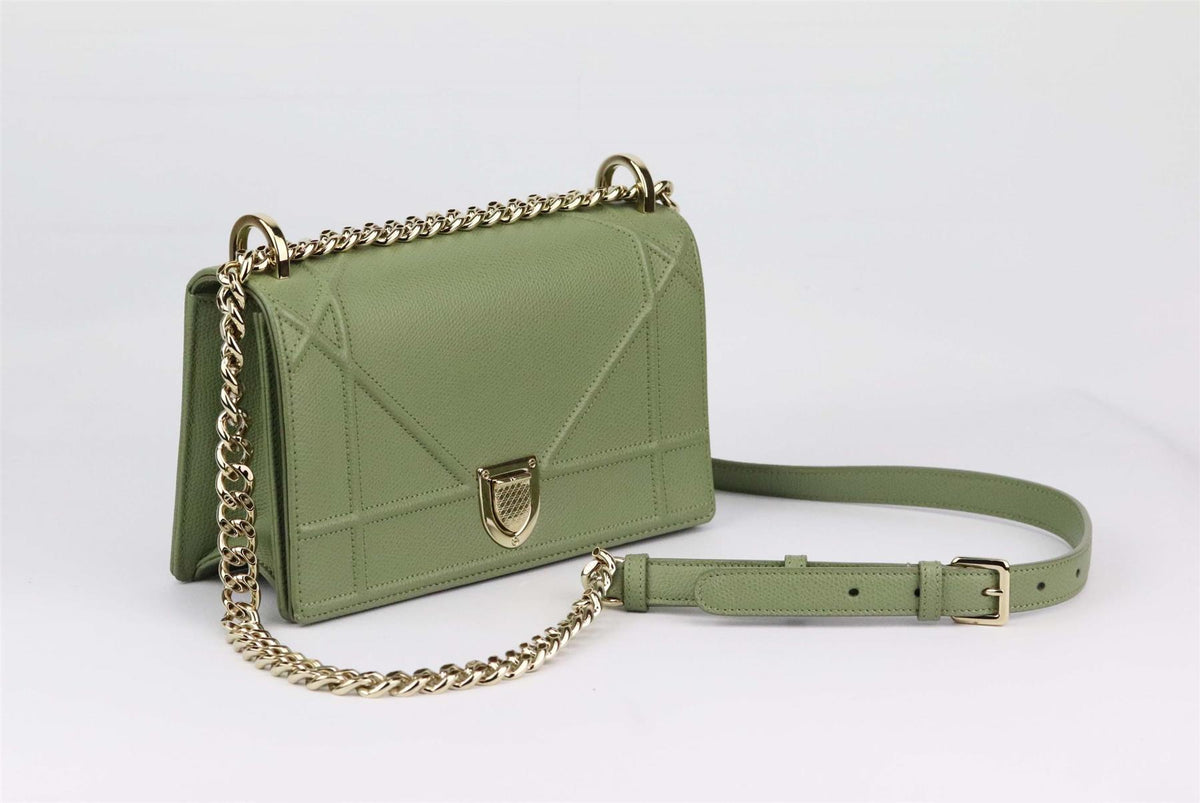 CHRISTIAN DIOR DIORAMA SMALL LEATHER SHOULDER BAG