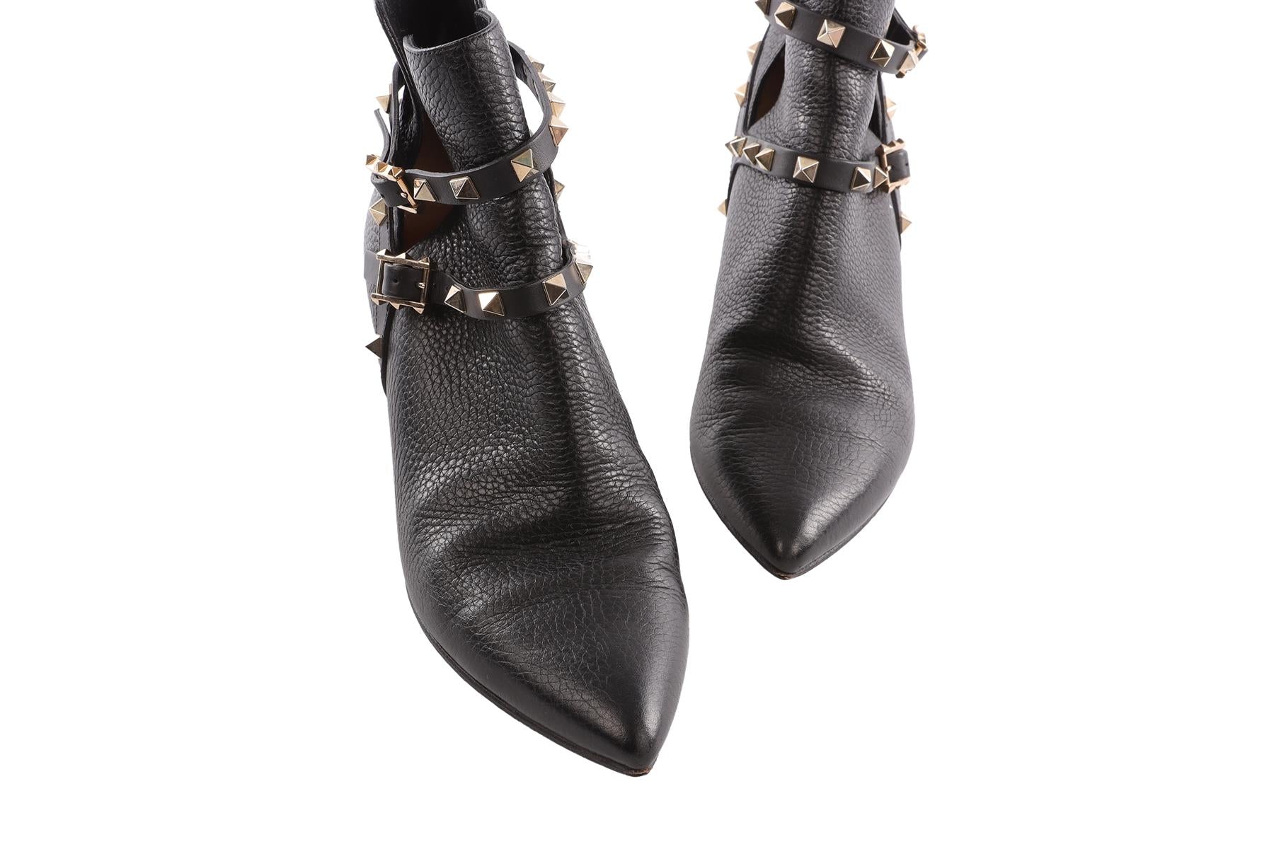VALENTINO GARAVANI BLACK ROCKSTUD LEATHER ANKLE BOOTS EU 38