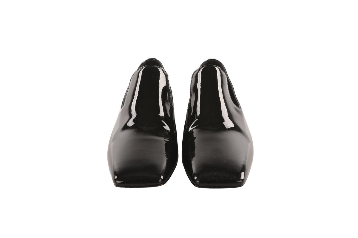 SALVATORE FERRAGAMO BLACK PATENT LEATHER LOAFERS EU 36 UK 3 US 6