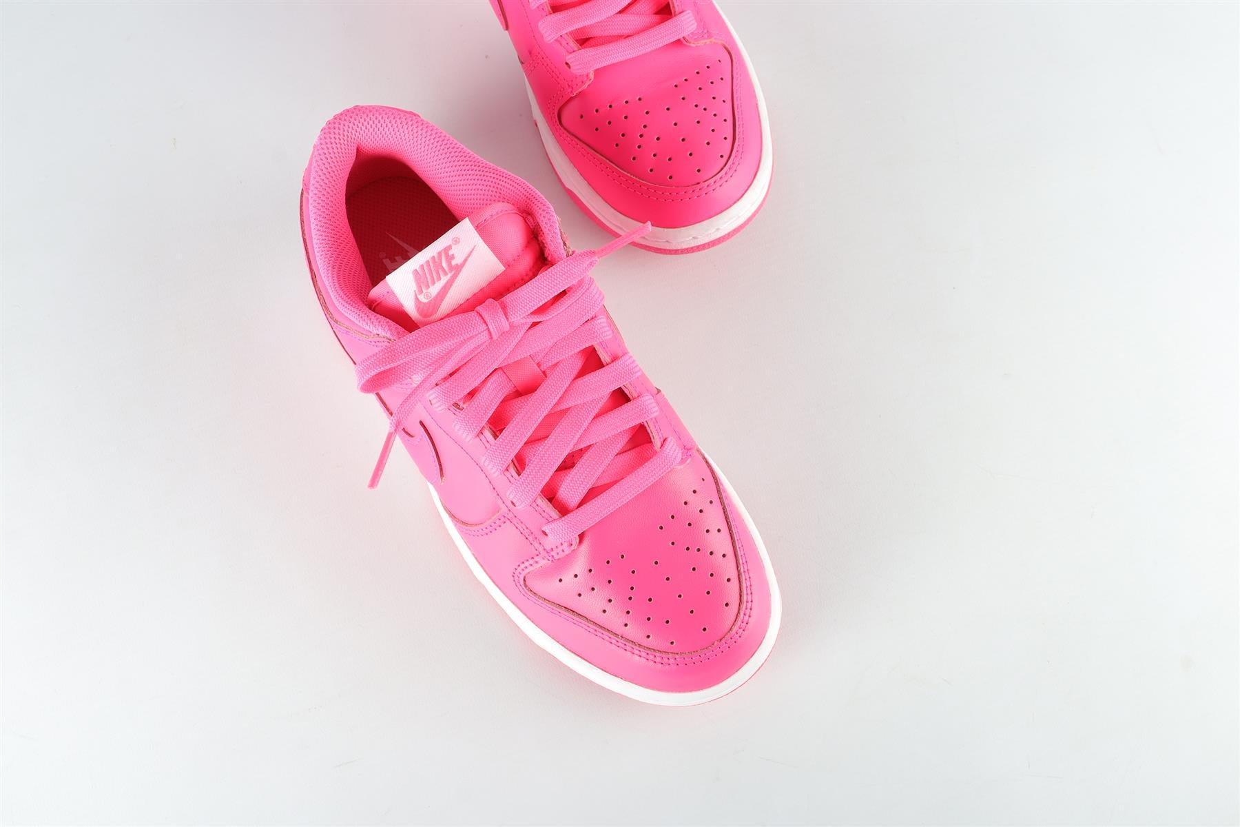 NIKE PINK KIDS GIRLS SNEAKERS EU 36 UK 3 US 5.5