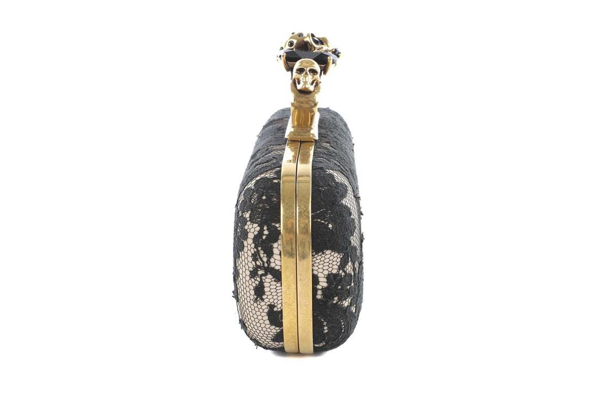 ALEXANDER MCQUEEN BLACK KNUCKLE LACE CLUTCH