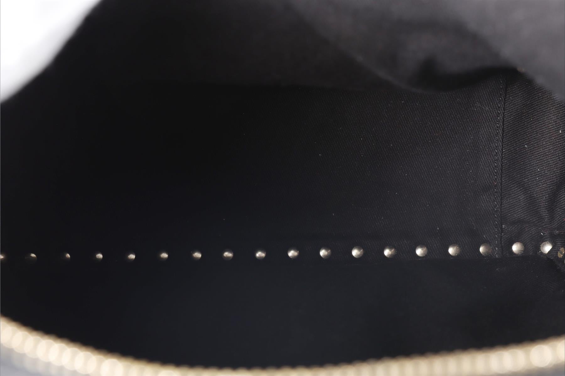 VALENTINO GARAVANI BLACK ROCKSTUD MEDIUM LEATHER BACKPACK