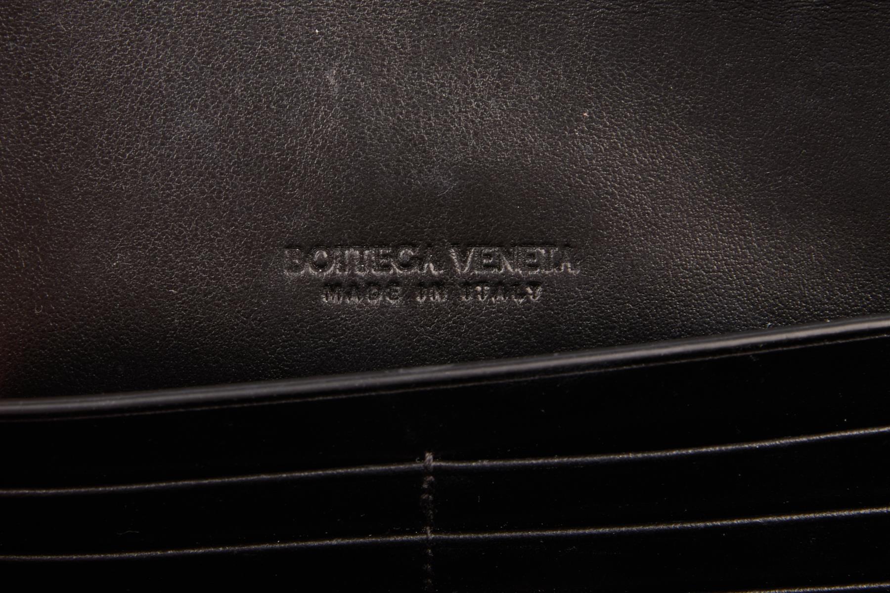 BOTTEGA VENETA BLACK ANDIAMO LONG INTRECCIATO LEATHER CLUTCH