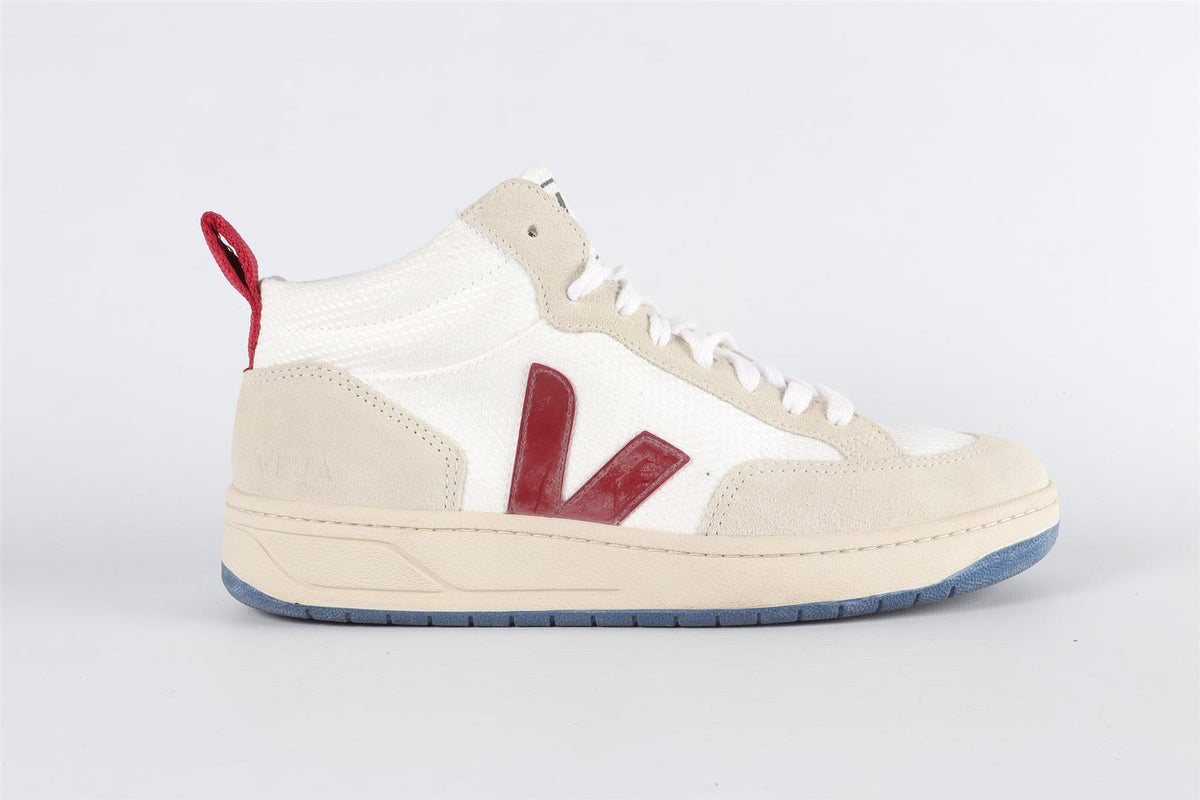 VEJA WHITE SUEDE SNEAKERS EU 38, UK 5, US 7