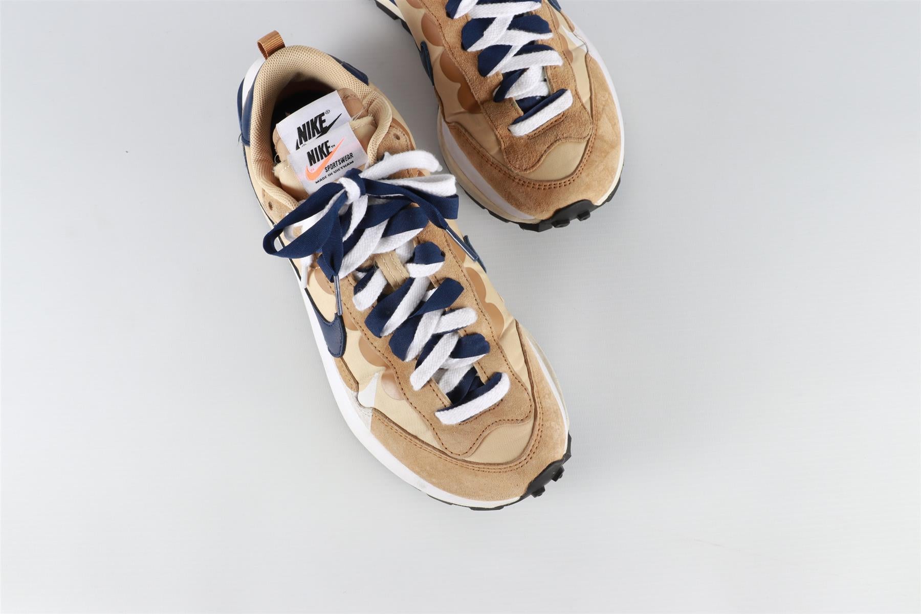 NIKE + SACAI VAPORWAFFLE TAN NAVY SNEAKERS EU 39 UK 6 US 6.5