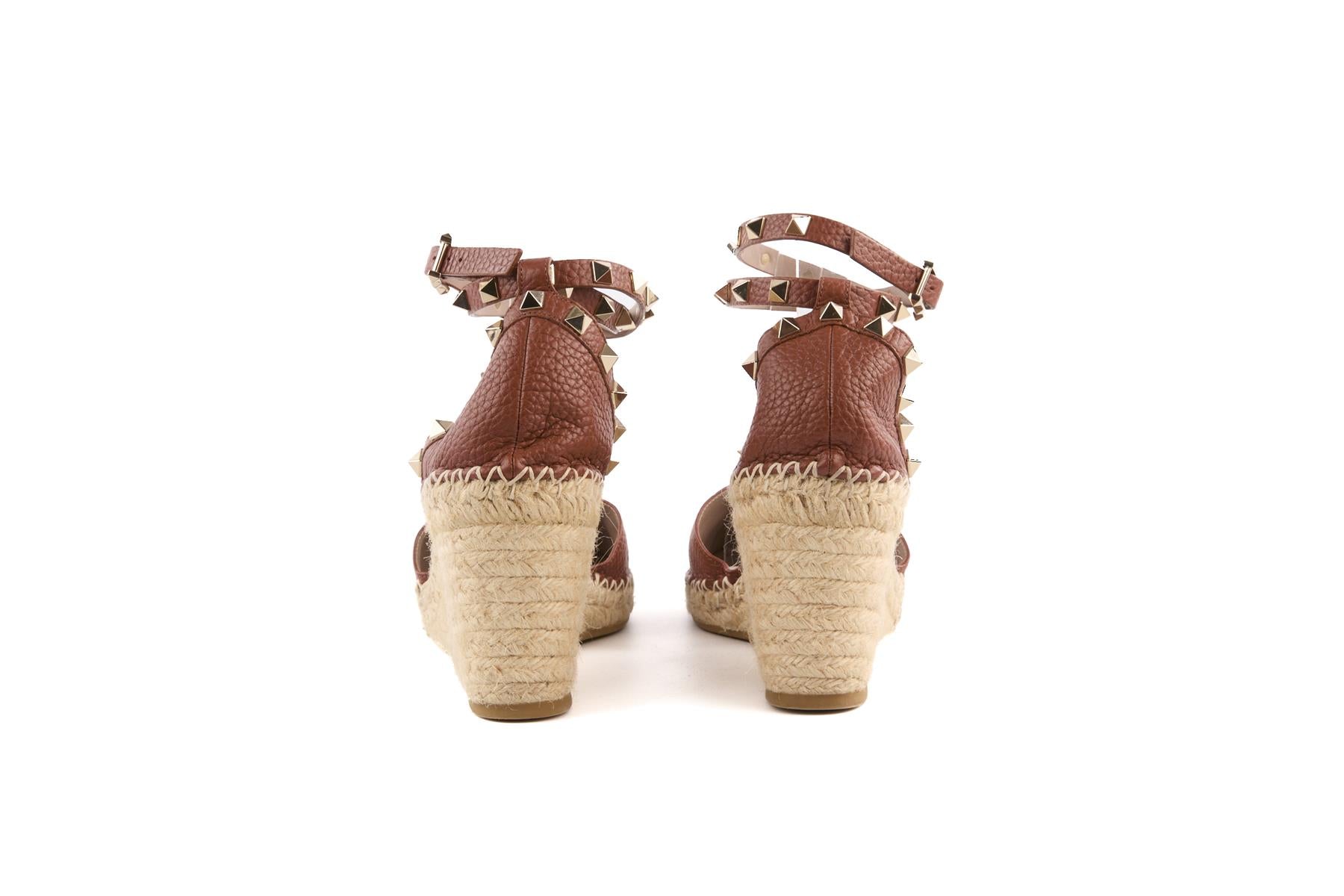 VALENTINO GARAVANI BROWN ROCKSTUD LEATHER WEDGE ESPADRILLES EU 41 UK 8 US 11