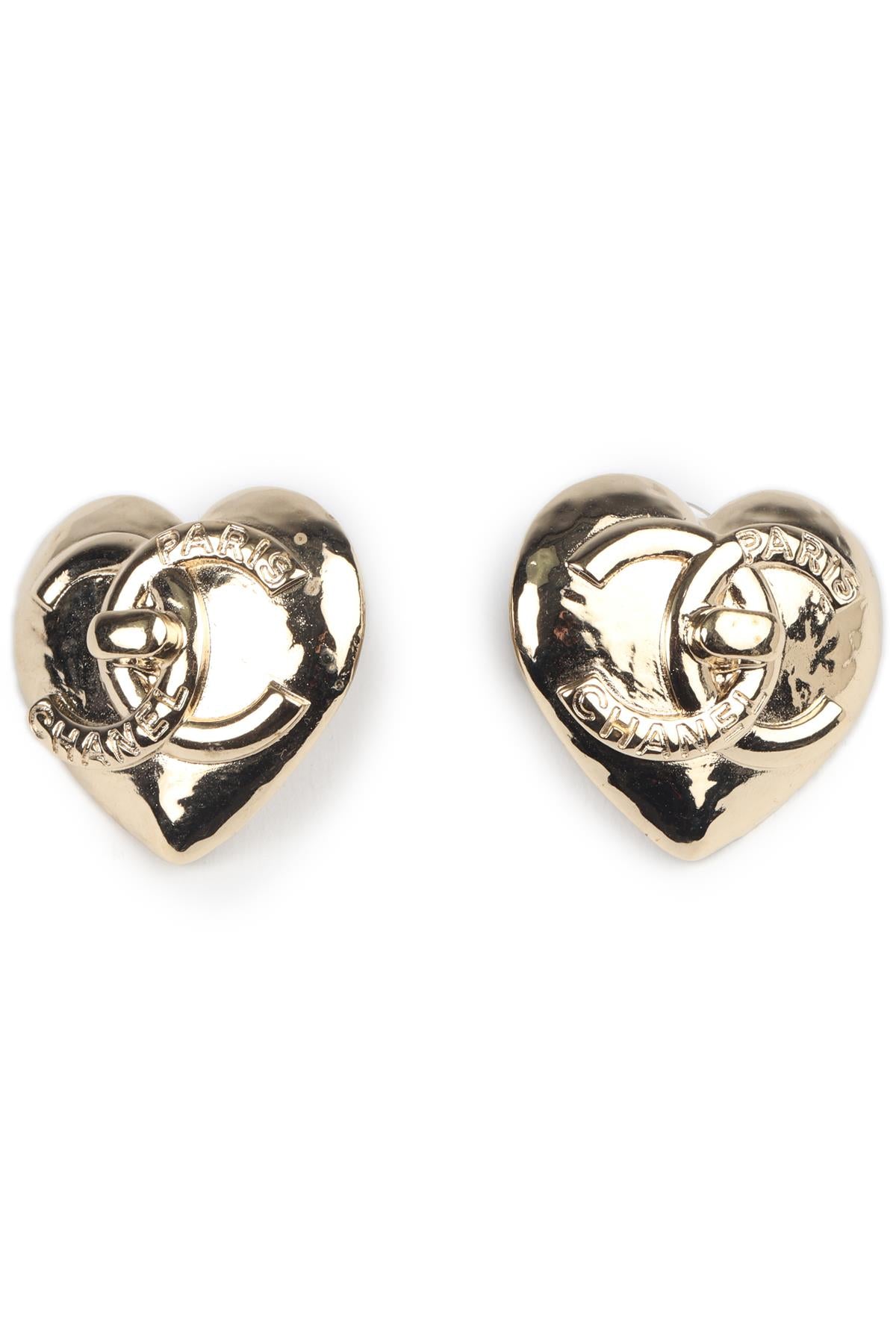 CHANEL GOLD 2022 HEART GOLD TONE EARRINGS