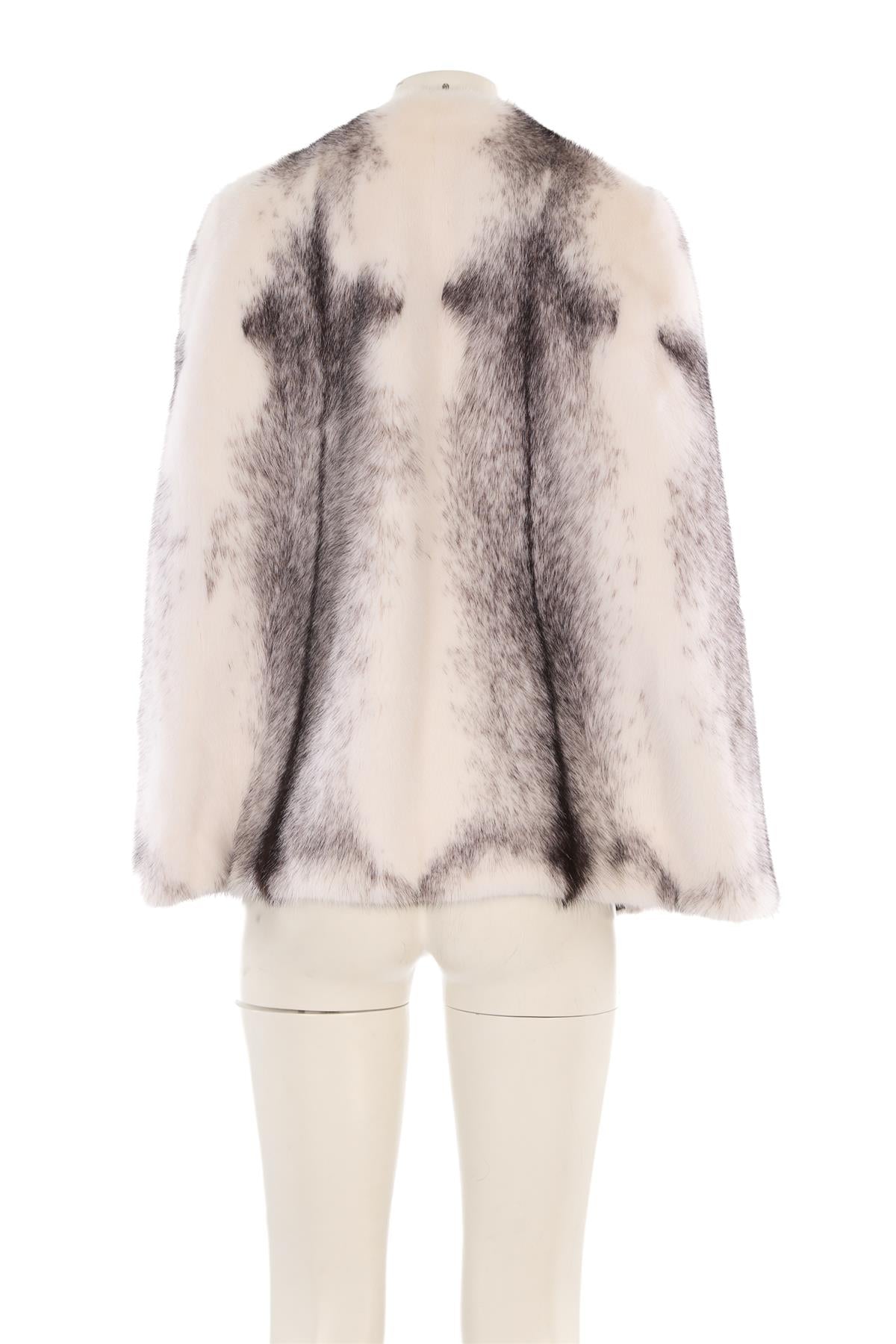 LILLY E VIOLETTA WHITE MINK FUR CAPE ONE SIZE