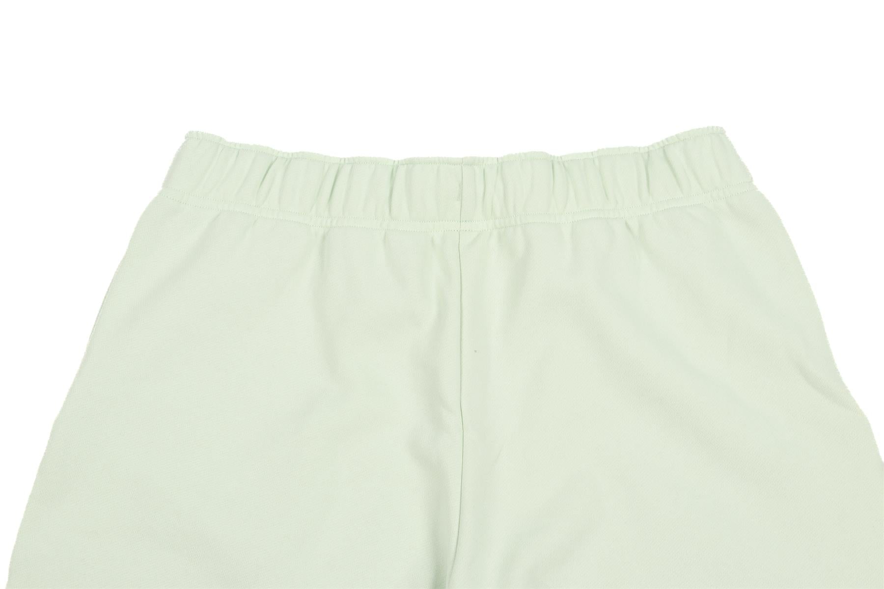ALO YOGA GREEN SHORTS MEDIUM