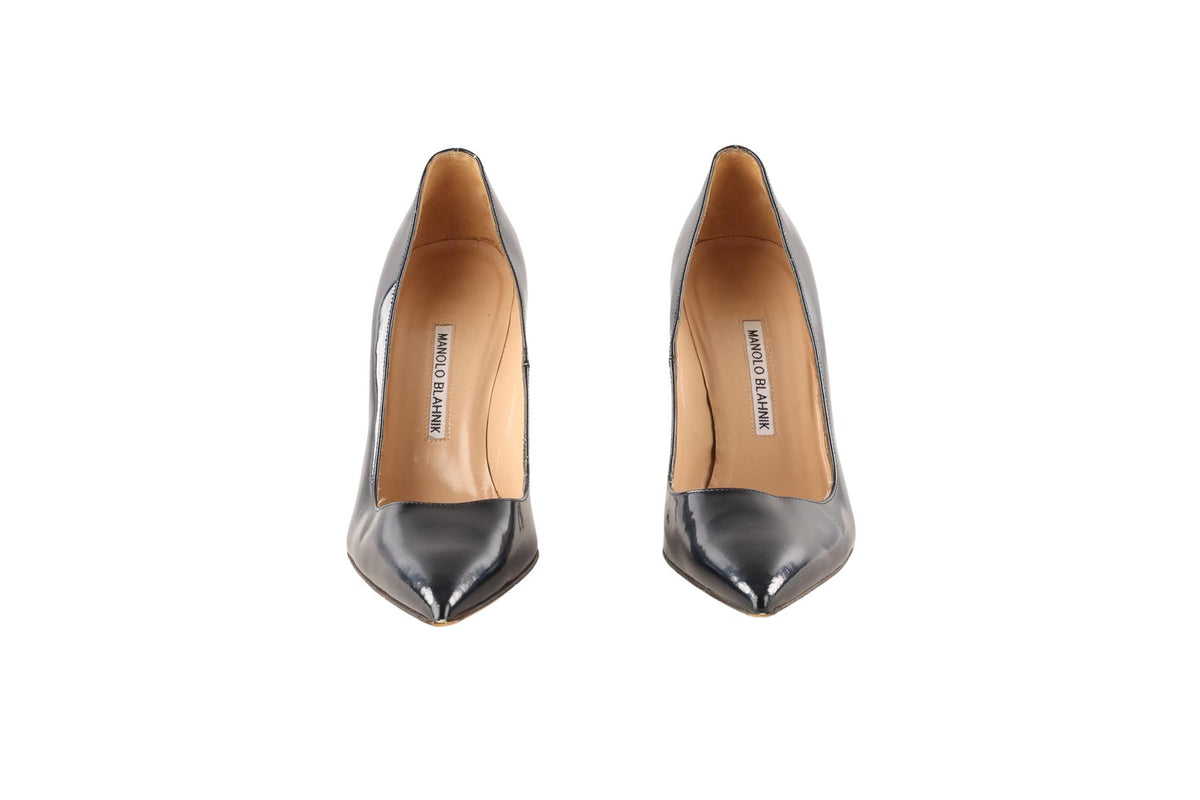 MANOLO BLAHNIK BLUE PATENT LEATHER PUMPS EU 38.5 UK 5.5 US 8.5