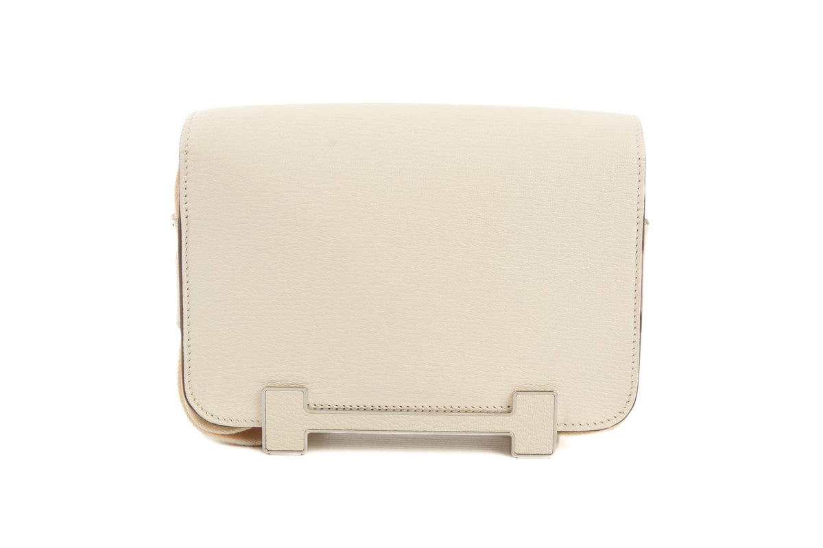 HERMÈS CREAM 2022 GETA CHEVRE LEATHER SHOULDER BAG IN NATA