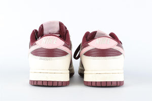 NIKE BURGUNDY LEATHER SNEAKERS EU 40.5 UK 6.5 US 7.5