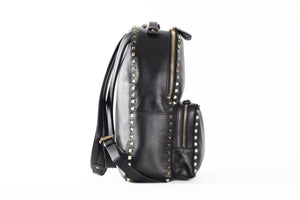 VALENTINO GARAVANI BLACK ROCKSTUD MEDIUM LEATHER BACKPACK