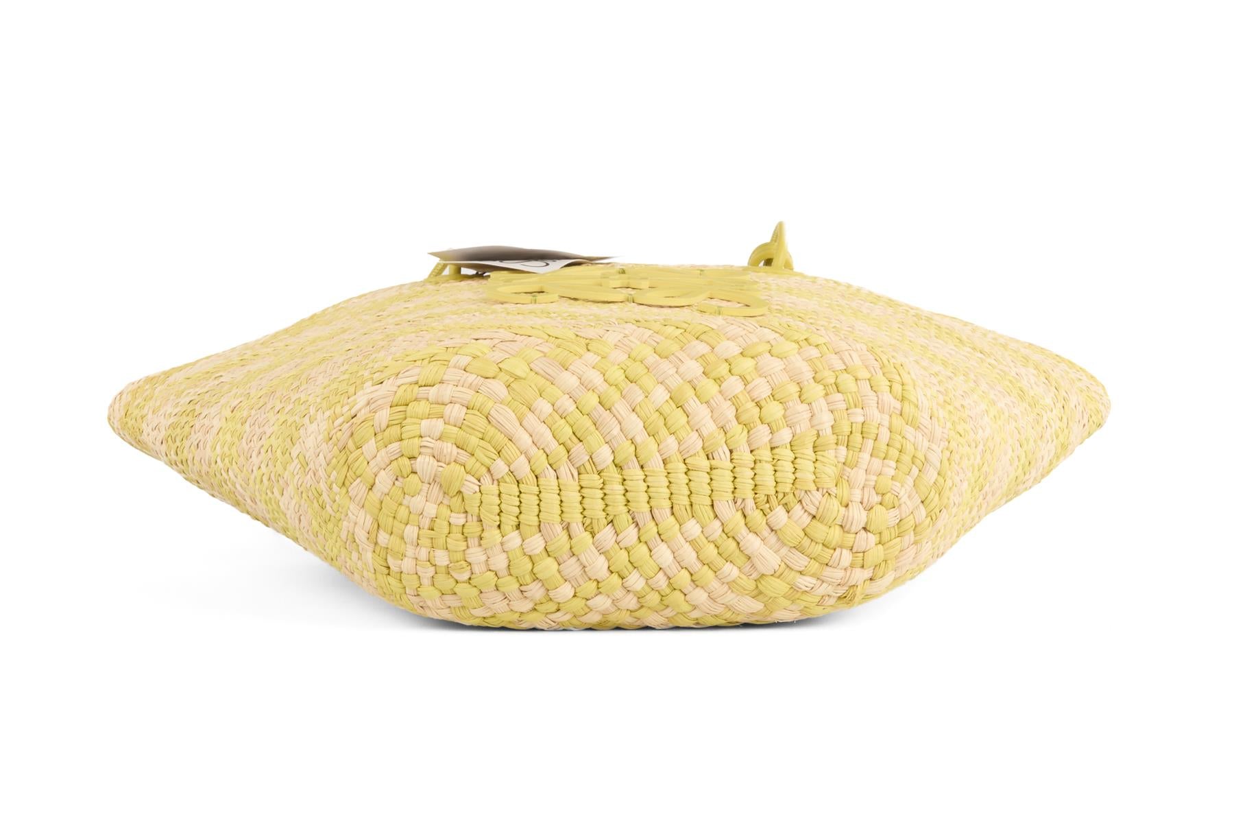 LOEWE GREEN ANAGRAM RAFFIA SHOULDER BAG