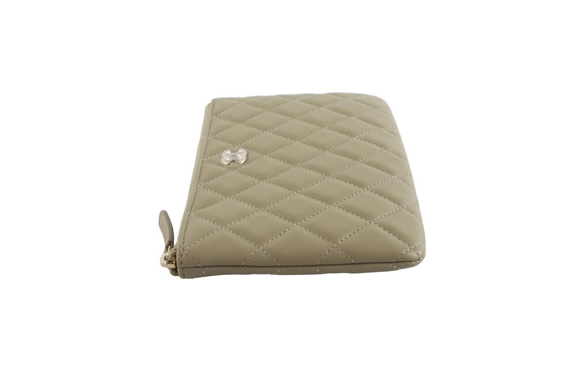 CHANEL GREEN 2024 O CASE SMALL QUILTED LEATHER POUCH (COMES WITH BOX AND DUSTBAG)