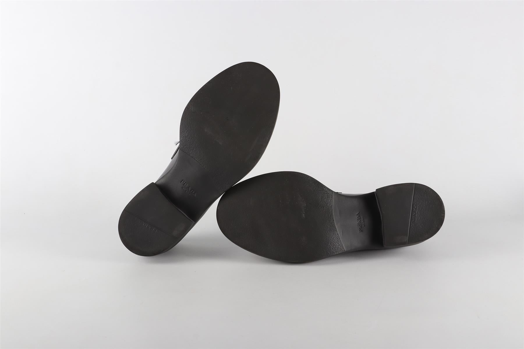 PRADA BLACK LEATHER LOAFERS EU 35