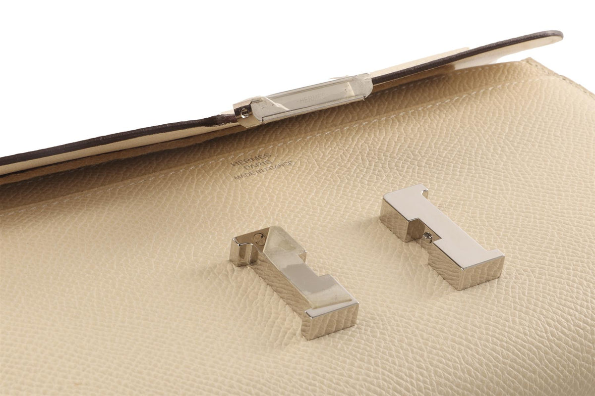 HERMÈS CREAM 2025 CONSTANCE TO GO EPSOM LEATHER WALLET IN NATA