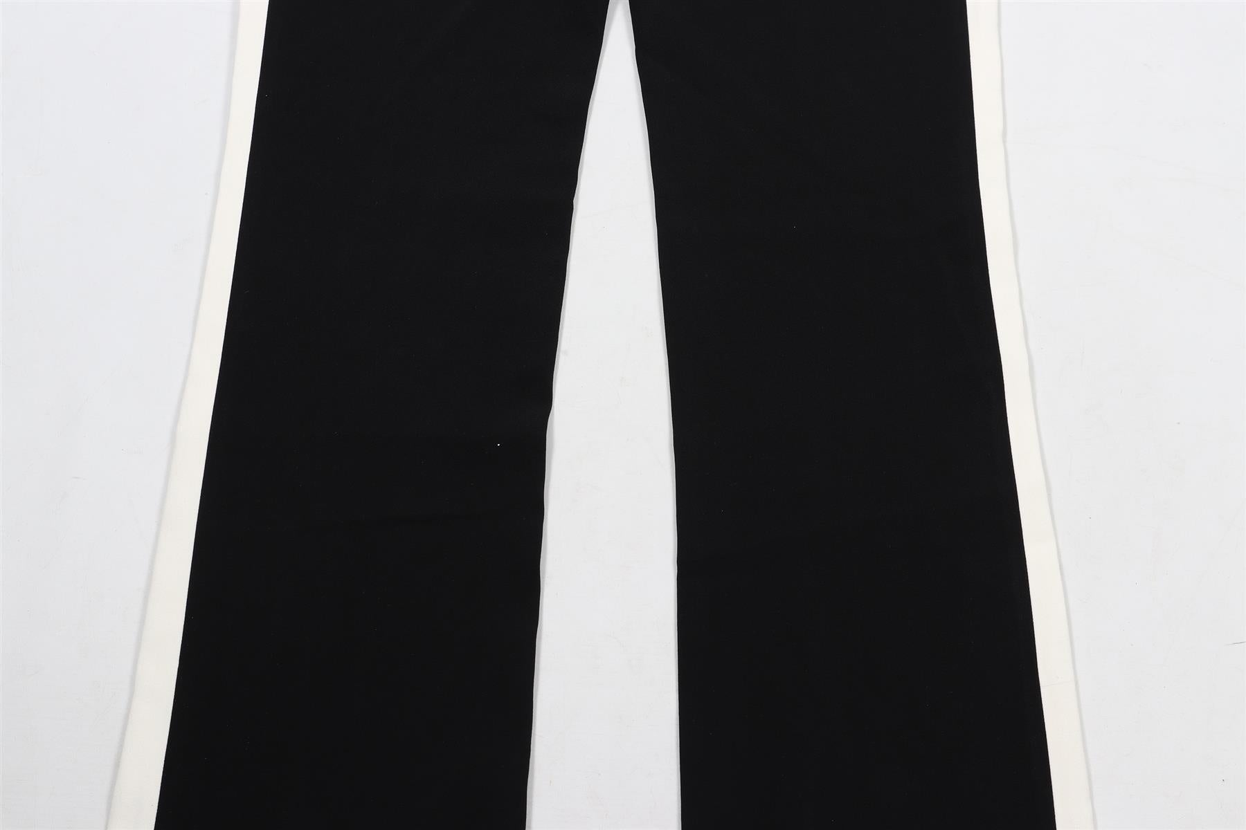 DAVID KOMA IVORY AND BLACK CREPE JUMPSUIT UK 8