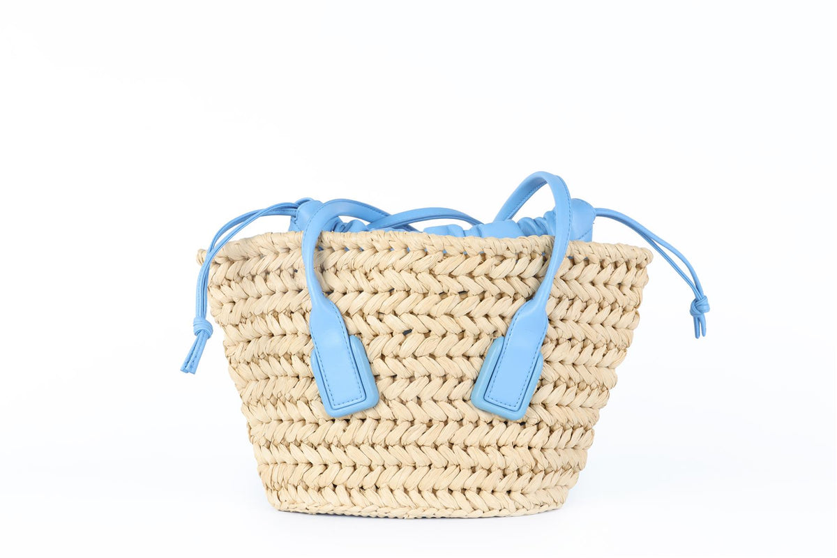 BOTTEGA VENETA BLUE ARCO SMALL RAFFIA TOTE BAG