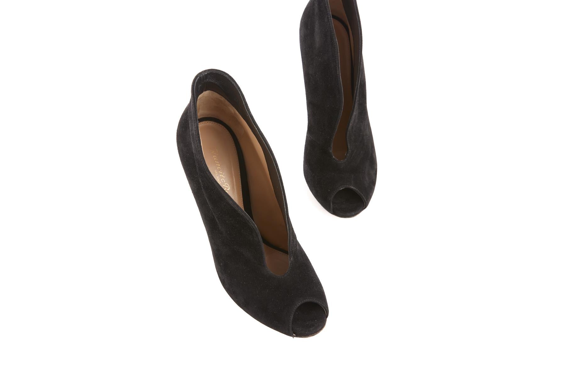 GIANVITO ROSSI BLACK SUEDE ANKLE BOOTS EU 38 UK 5 US 8