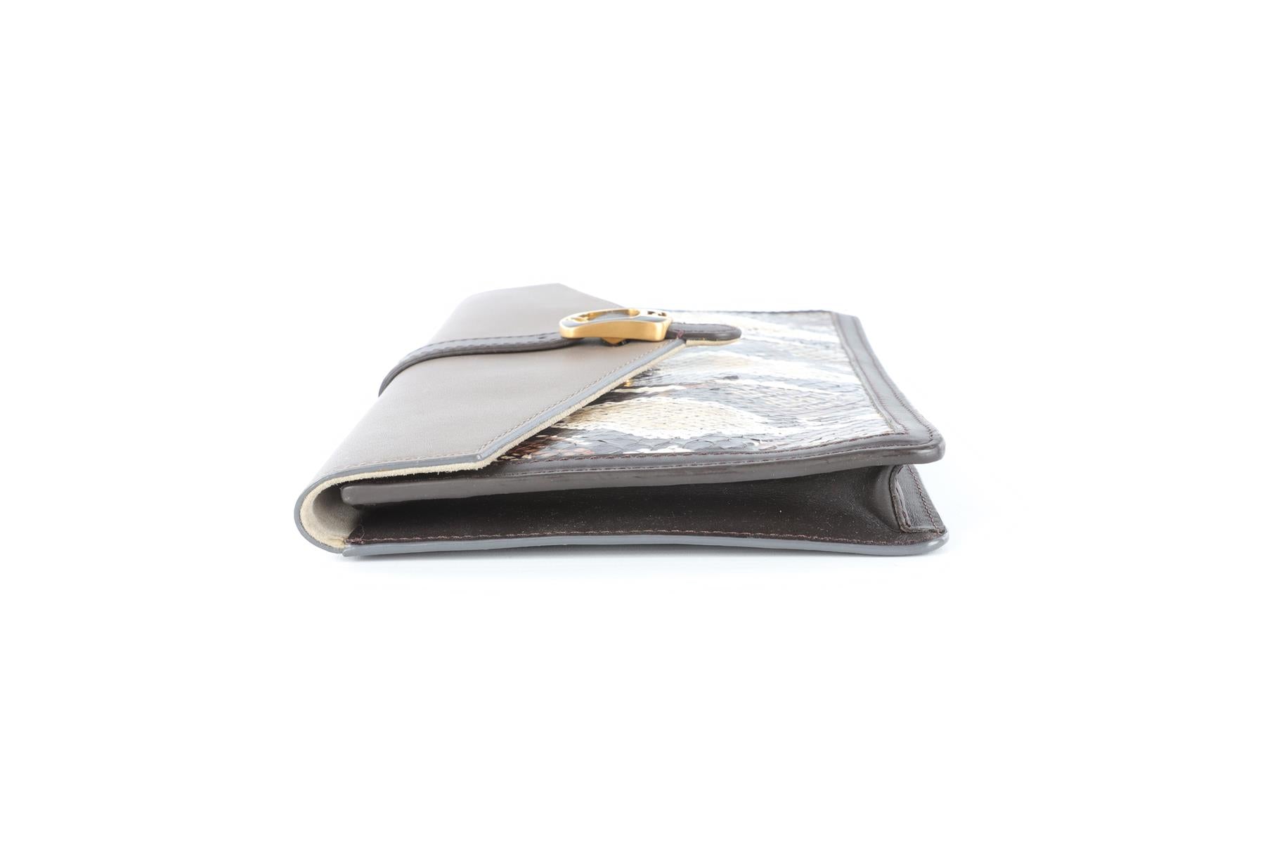 FENDI BUSTINA BROWN LEATHER CLUTCH