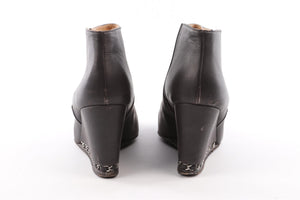 CHANEL BLACK LEATHER ANKLE BOOTS EU 40 UK 7 US 10