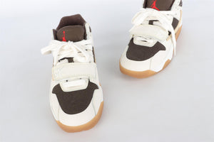 NIKE + TRAVIS SCOTT BROWN JUMPMAN JACK SAIL/DARK MOCHA SNEAKERS EU 39 UK 6 US 6.5