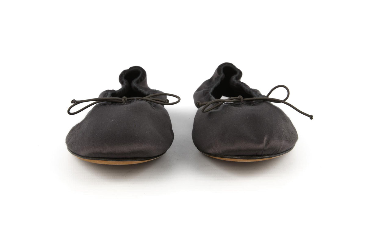 THE ROW BLACK AWAR SATIN BALLET FLATS