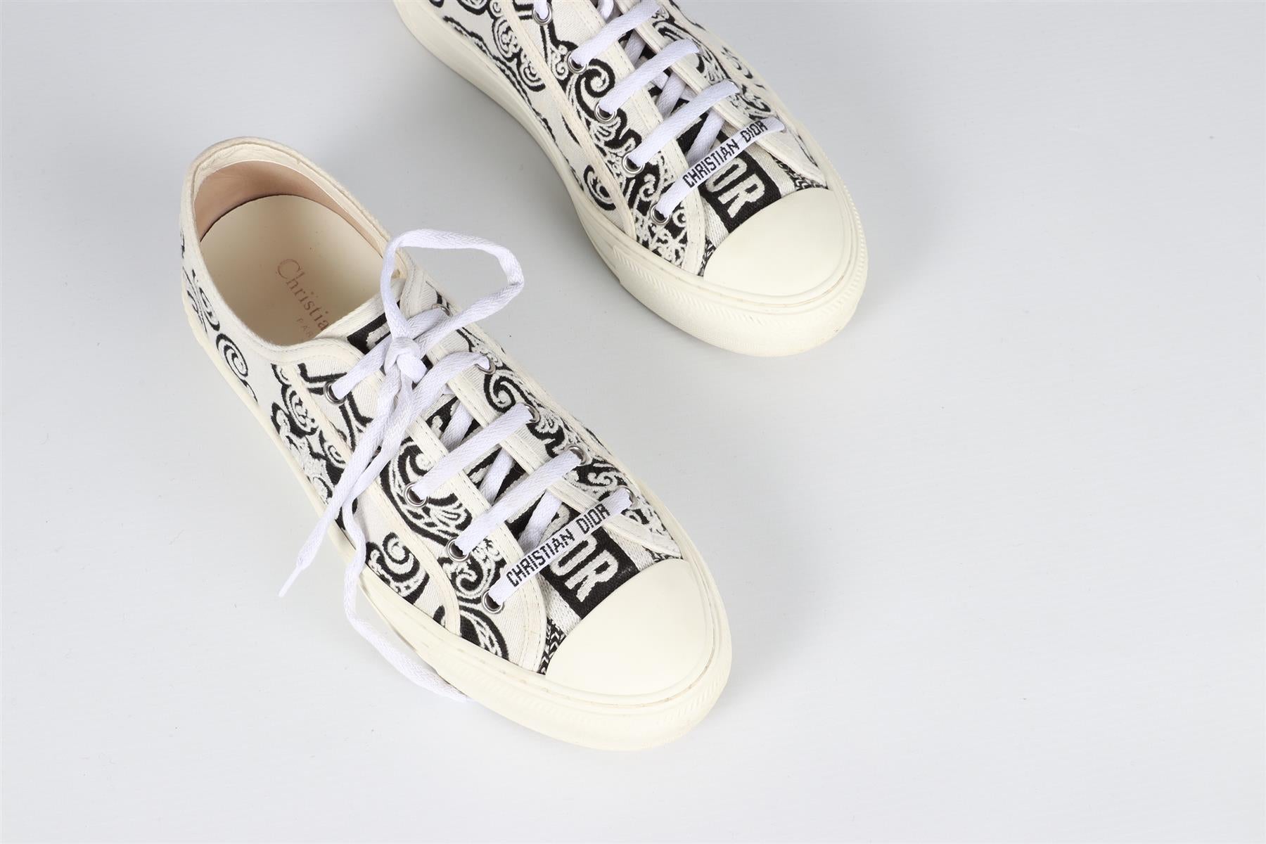 CHRISTIAN DIOR WHITE WALK'N'DIOR CANVAS SNEAKERS EU 40 UK 7 US 10