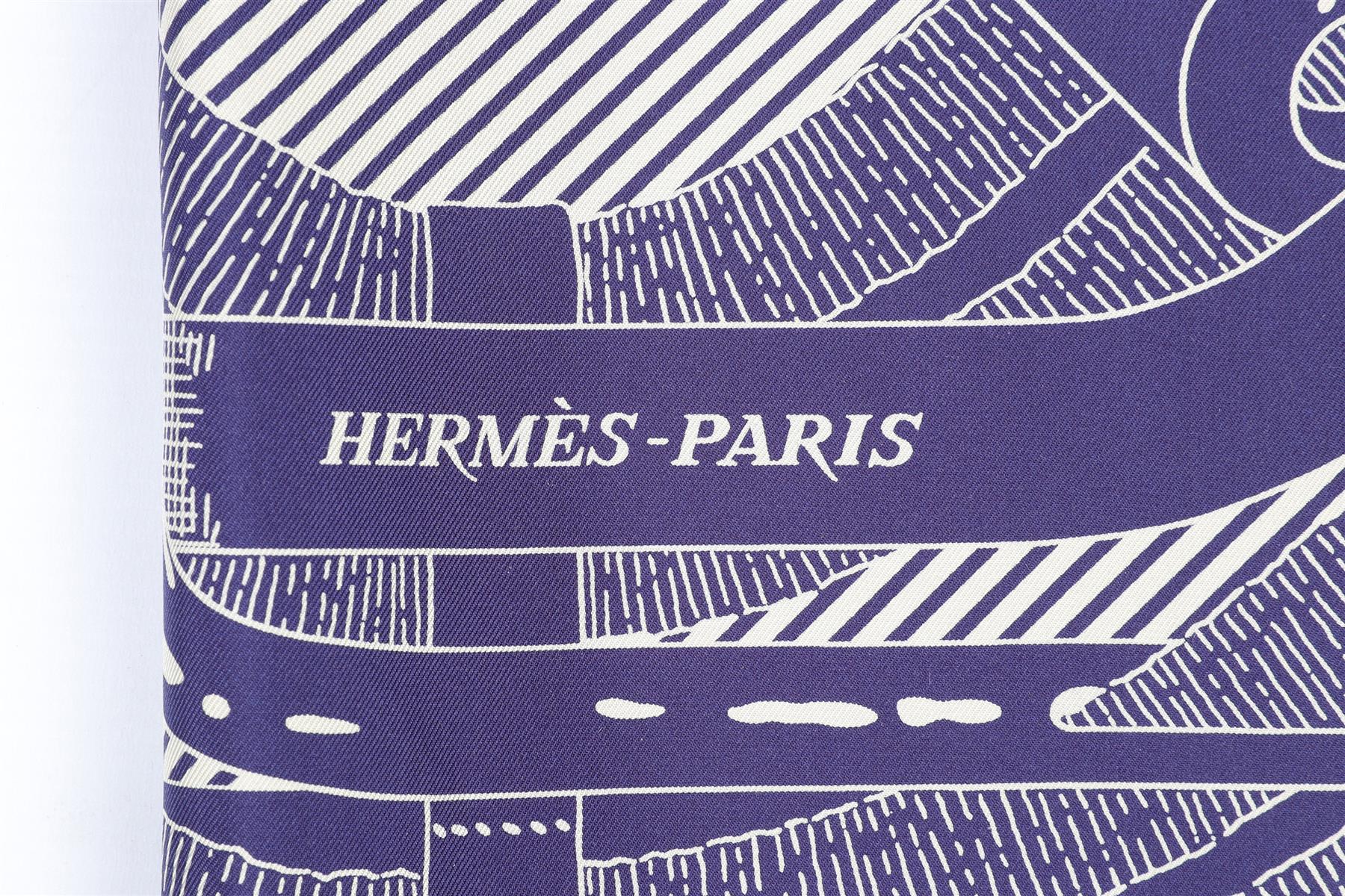 HERMÈS NAVY MORS Á  JOUET SILK SCARF ONE SIZE