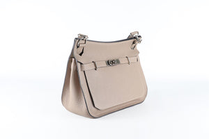 HERMÈS TAUPE 2012 JYPSIERE 28CM TOGO LEATHER CROSSBODY BAG IN ETOUPE