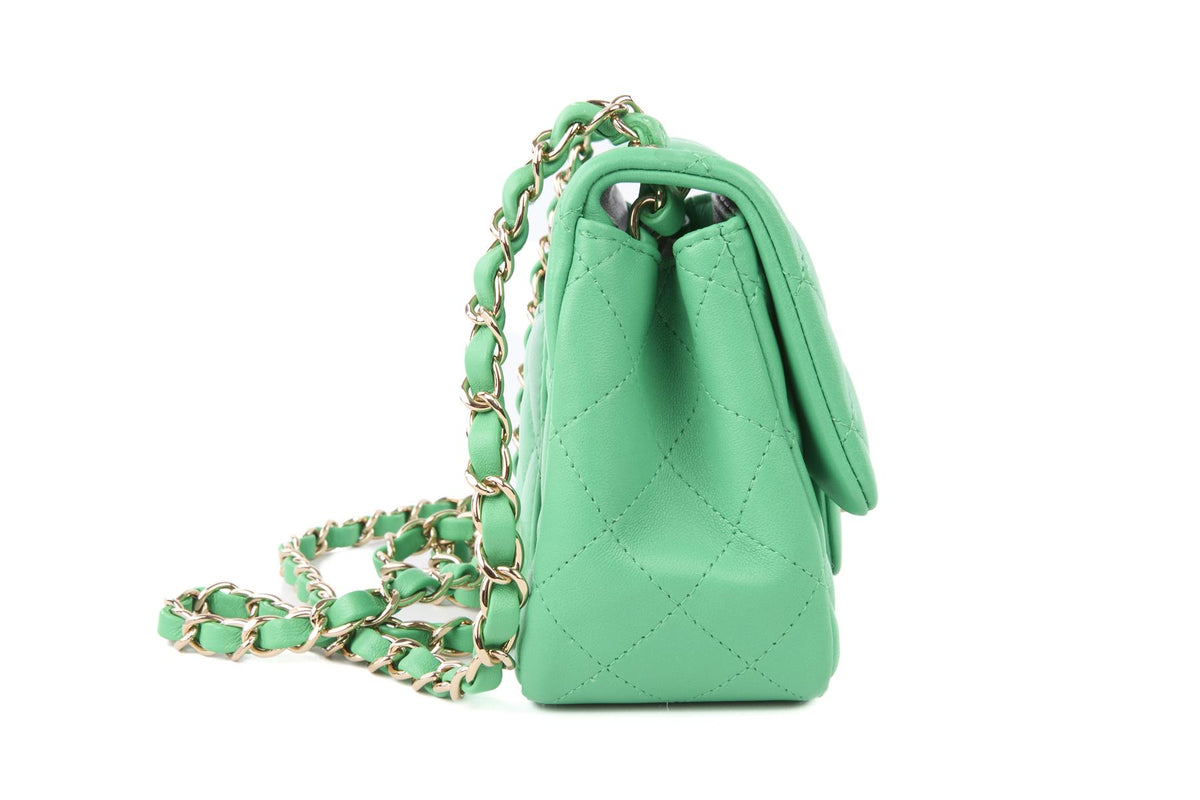 CHANEL GREEN 2019 CLASSIC SQUARE MINI QUILTED LEATHER SHOULDER BAG