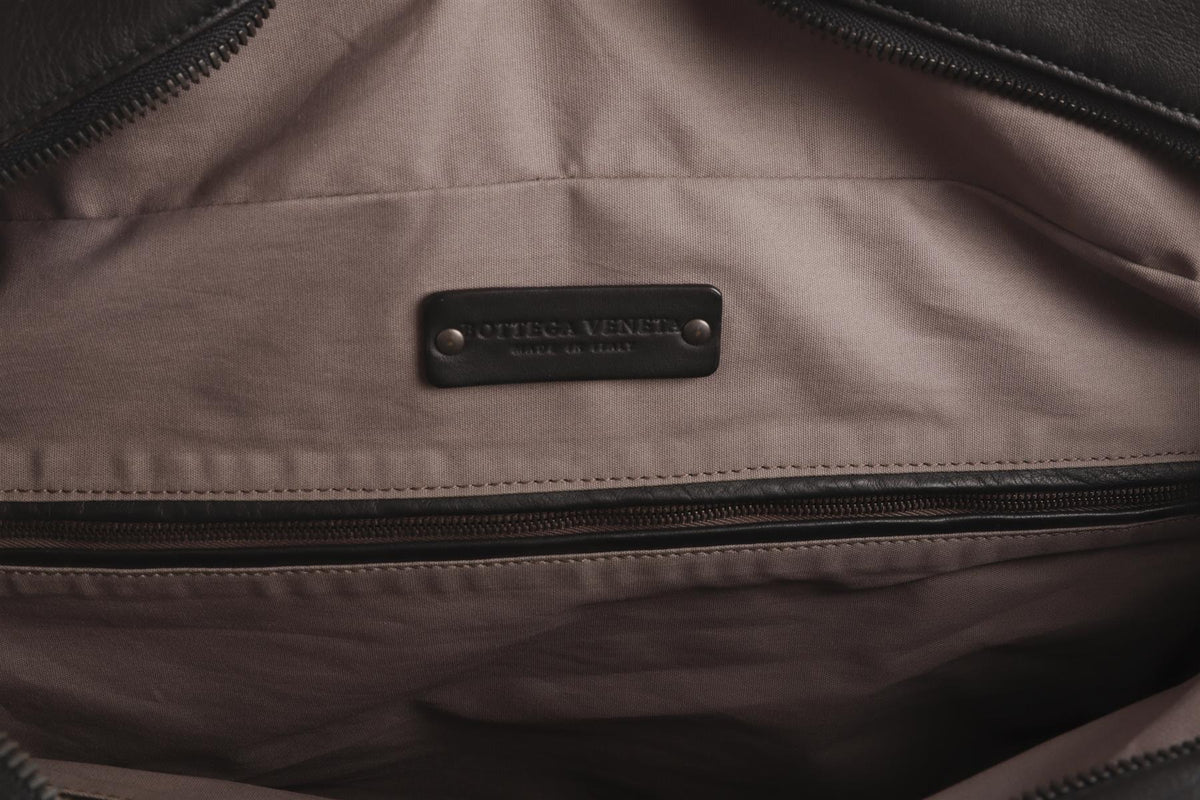 BOTTEGA VENETA BLACK MEN'S NERO LEATHER TOTE BAG