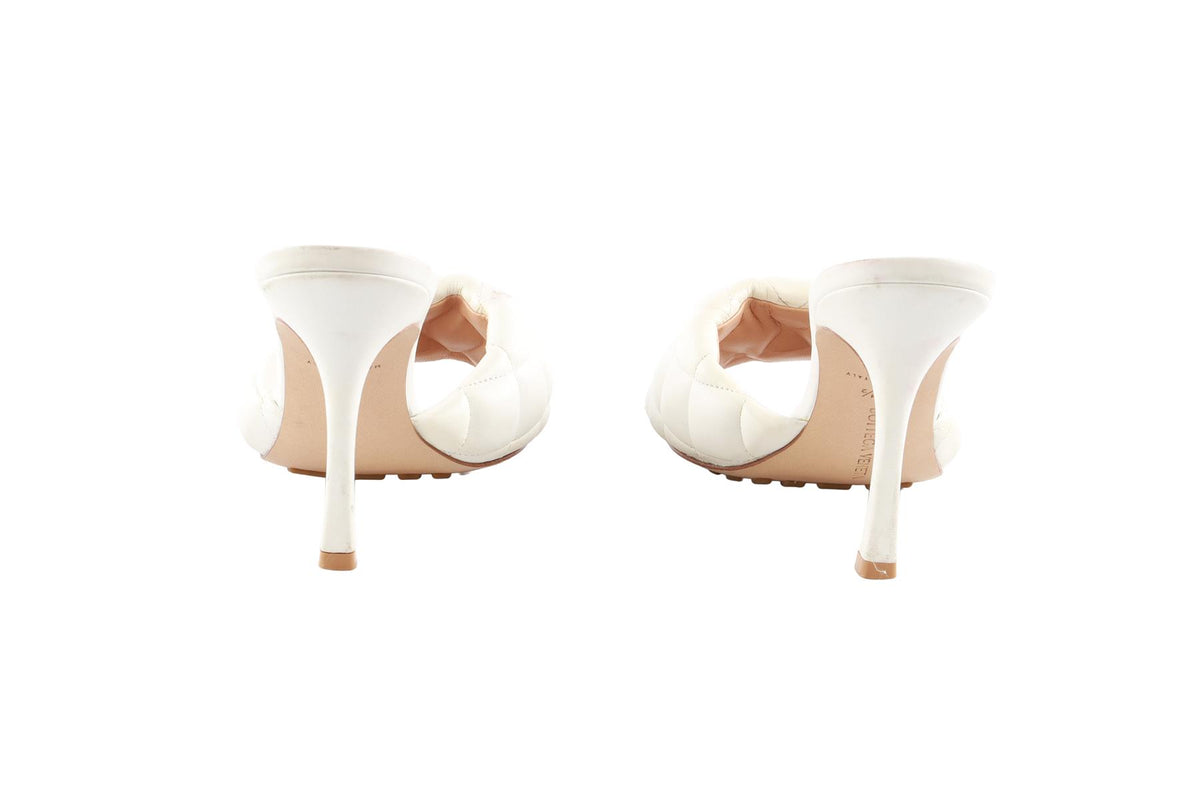BOTTEGA VENETA WHITE LEATHER MULES EU 38.5 UK 5.5 US 9.5