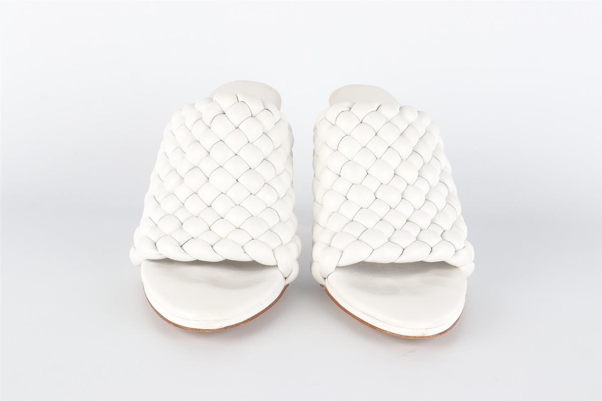 BOTTEGA VENETA WHITE LEATHER MULES EU 39 UK 6 US 9